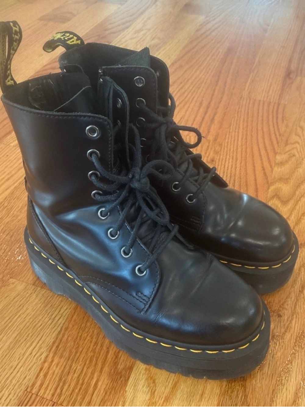 Dr. Martens Jadon Black Leather Platform Boots Mens US Sz 6 Women 7